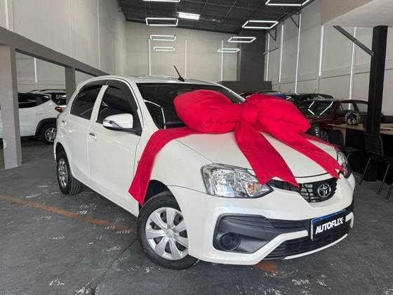 TOYOTA ETIOS 1.3 X 16V FLEX 4P MANUAL TOYOTA ETIOS 1.3 X 16V FLEX 4P MANUAL